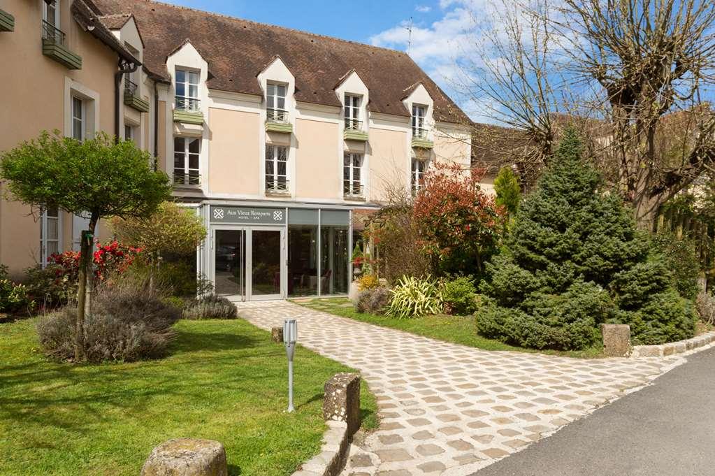 Ogaux Vieux Remparts Hotel Provins Exterior photo